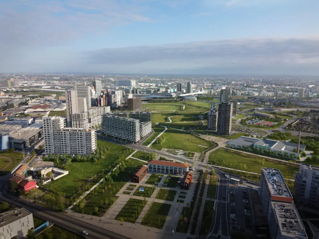 feel uptown view